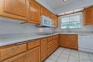 Single Family Residence, 3621 Vista Campana S, Oceanside, CA 92057 - 12