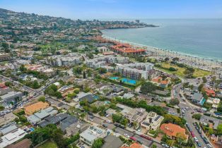 Single Family Residence, 8260 Paseo Del Ocaso, La Jolla, CA 92037 - 32