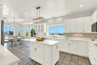 Single Family Residence, 17342 Tam O Shanter dr, Poway, CA 92064 - 10