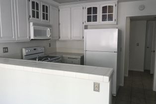 , 8266 CAMINITO MODENA, La Jolla, CA 92037 - 5