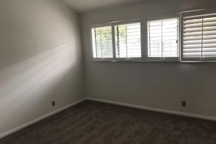 , 8266 CAMINITO MODENA, La Jolla, CA 92037 - 8