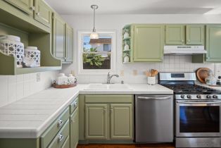 Single Family Residence, 241 F ave, Coronado, CA 92118 - 8