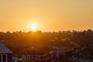 Single Family Residence, 15123 Larchmont st, Poway, CA 92064 - 45