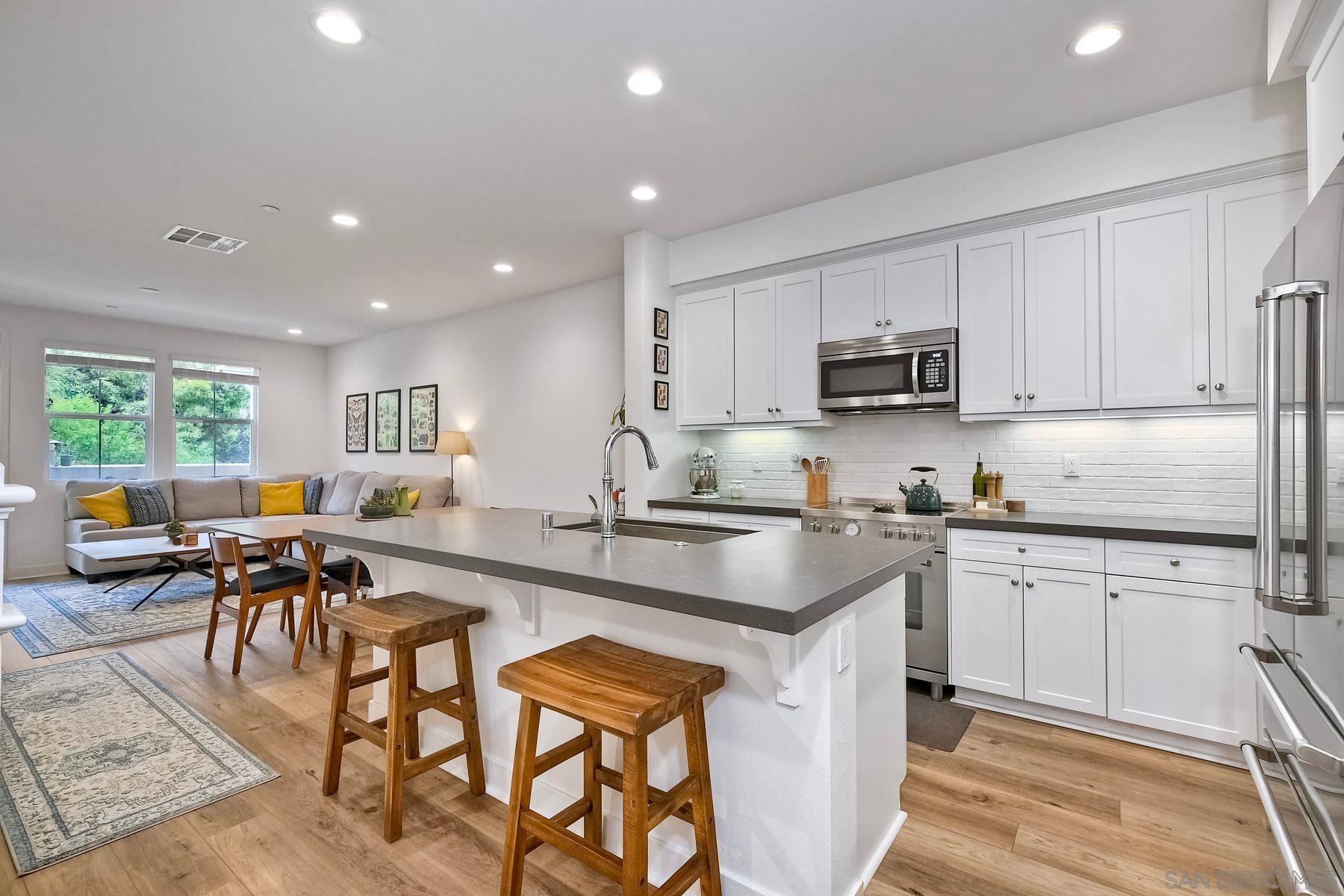 Condominium, 1103 Makena way, Oceanside, CA 92054 - 1