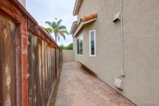 Single Family Residence, 3290 San Helena dr, Oceanside, CA 92056 - 34