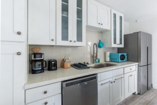 , 8529 Villa La Jolla dr, La Jolla, CA 92037 - 3