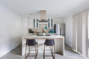 , 8529 Villa La Jolla dr, La Jolla, CA 92037 - 4