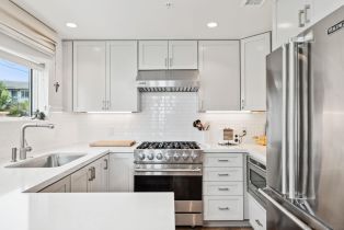 Condominium, 6767 Neptune pl, La Jolla, CA 92037 - 9