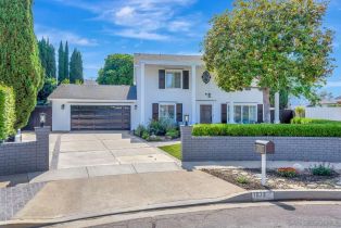 Single Family Residence, 1572 Indus st, Newport Beach, CA 92660 - 39