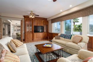 , 7302 Vista Rancho ct, Rancho Santa Fe, CA 92067 - 5