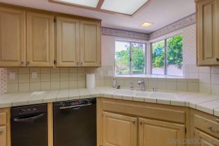 Single Family Residence, 14258 Arbolitos dr, Poway, CA 92064 - 10