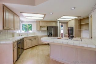 Single Family Residence, 14258 Arbolitos dr, Poway, CA 92064 - 12