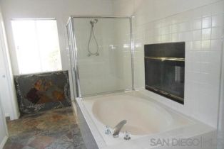 Single Family Residence, 5166 Via Castilla, Oceanside, CA 92057 - 14