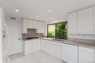 Single Family Residence, 2748 Olympia dr, Carlsbad, CA 92010 - 16