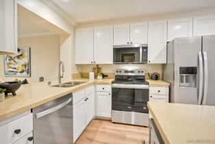 Condominium, 8860 Villa La Jolla dr, La Jolla, CA 92037 - 8