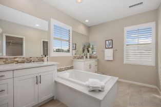 Single Family Residence, 7347 Circulo Ronda, Carlsbad, CA 92009 - 20