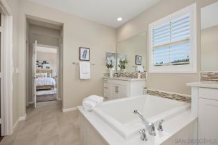 Single Family Residence, 7347 Circulo Ronda, Carlsbad, CA 92009 - 21