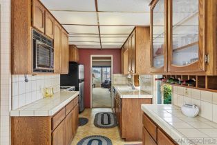 Single Family Residence, 5461 Linda Rosa ave, La Jolla, CA 92037 - 15