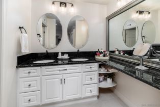 , 5614 Caminito Herminia, La Jolla, CA 92037 - 16