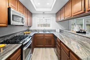 , 714 G ave, Coronado, CA 92118 - 7