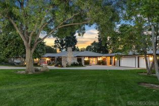 Single Family Residence, 6351 Lago Lindo, Rancho Santa Fe, CA 92067 - 12