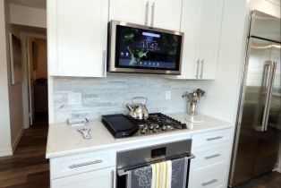 , 1115 Peaarl st, La Jolla, CA 92037 - 5