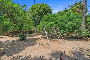 Single Family Residence, 110 Valley st, Burbank, CA 91505 - 27