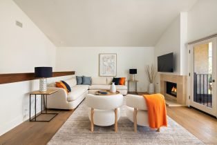 , 2452 Azure Coast dr, La Jolla, CA 92037 - 8