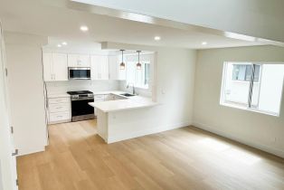 , 1093 Vulcan ave, Encinitas, CA 92024 - 5