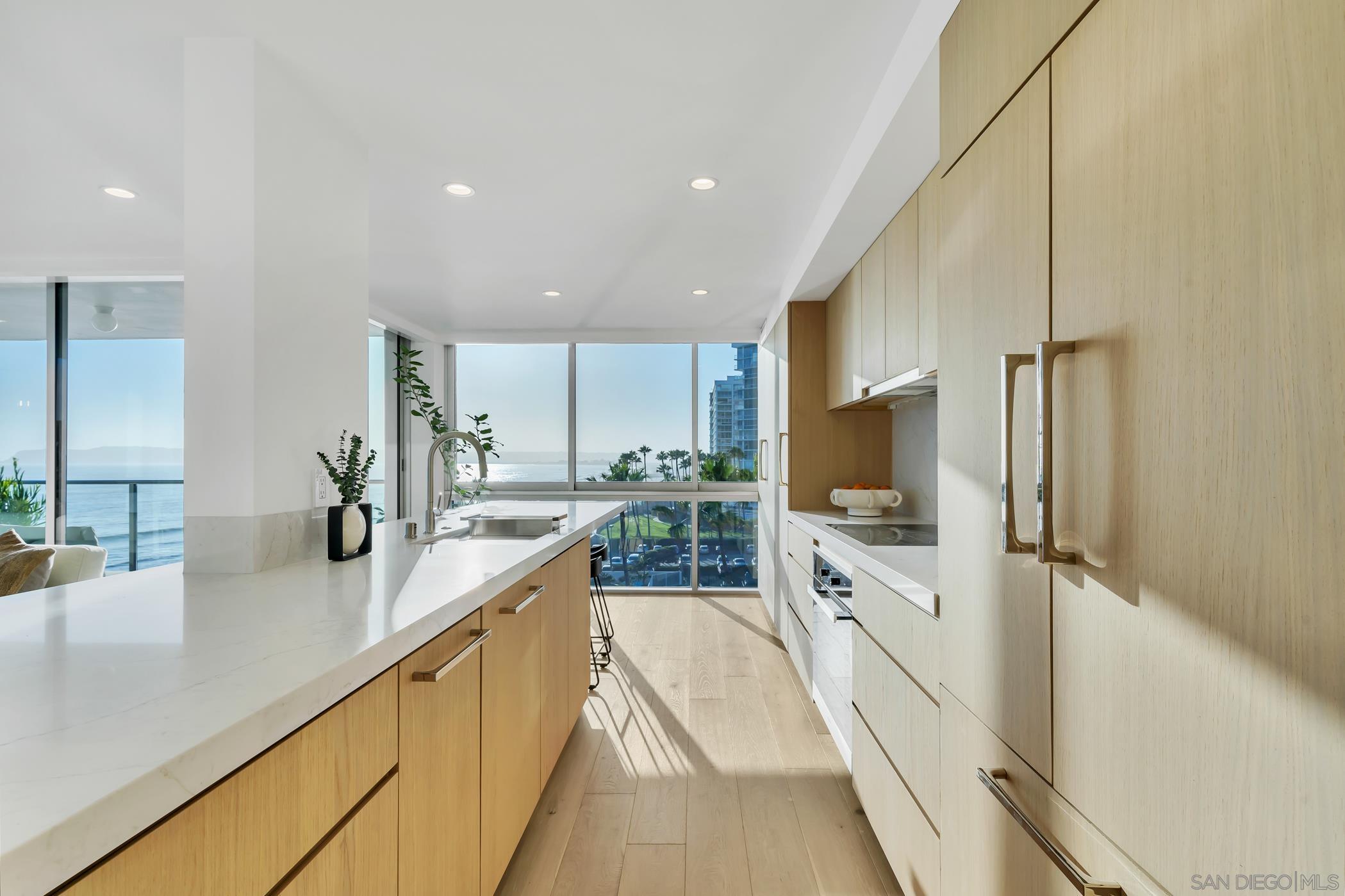 Condominium, 1830 Avenida Del Mundo, Coronado, CA 92118 - 1