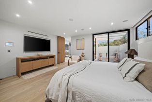 Single Family Residence, 7376 Fay ave, La Jolla, CA 92037 - 26