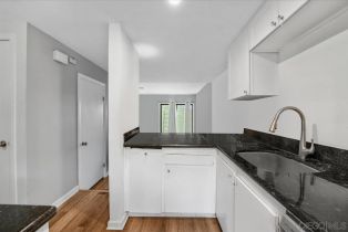 Condominium, 2340 Caringa Way E, Carlsbad, CA 92009 - 2