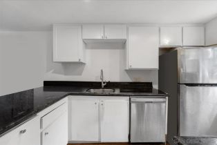 Condominium, 2340 Caringa Way E, Carlsbad, CA 92009 - 3