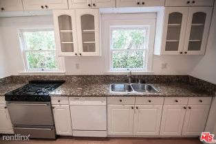 , 1123 15th st, Santa Monica, CA 90403 - 6