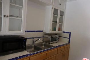 , 1144 15th st, Santa Monica, CA 90403 - 6