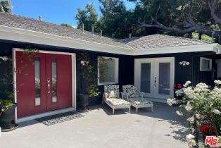 Single Family Residence, 3200 Wrightwood dr, Studio City, CA 91604 - 3
