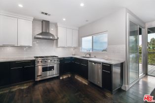 Single Family Residence, 3200 Wrightwood dr, Studio City, CA 91604 - 10