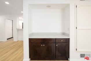 , 1738 BENTLEY ave, Westwood, CA 90025 - 11