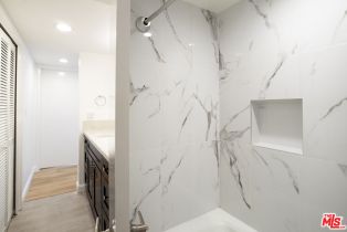 , 1738 BENTLEY ave, Westwood, CA 90025 - 22