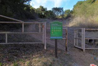 Single Family Residence, 1826 Stanwood dr, Santa Barbara, CA 93103 - 8