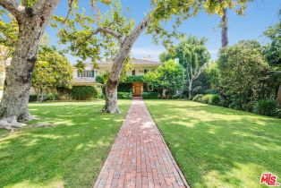 Single Family Residence, 718 Palm dr, Beverly Hills, CA 90210 - 3