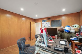 , 5051 Arundel dr, Woodland Hills, CA 91364 - 37