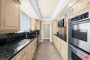 Single Family Residence, 2563 Hutton dr, Beverly Hills, CA 90210 - 13