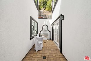 Single Family Residence, 2563 Hutton dr, Beverly Hills, CA 90210 - 18