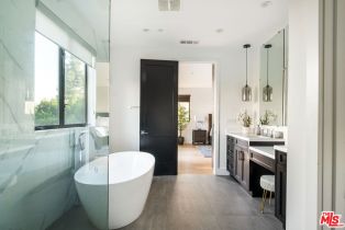 Single Family Residence, 5510 Columbus ave, Sherman Oaks, CA 91411 - 20