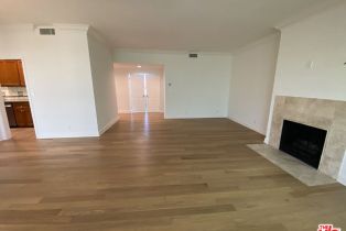 , 125 Elm dr, Beverly Hills, CA 90212 - 9