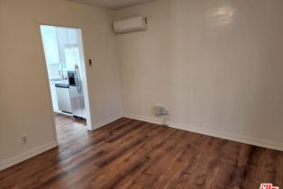 , 547 Brooks ave, Venice, CA 90291 - 5