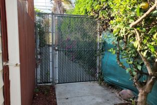 , 547 Brooks ave, Venice, CA 90291 - 4