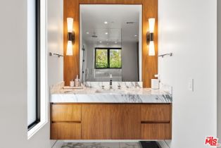 Single Family Residence, 13817 Sunset blvd, Pacific Palisades, CA 90272 - 37