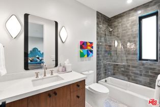 Single Family Residence, 13817 Sunset blvd, Pacific Palisades, CA 90272 - 40